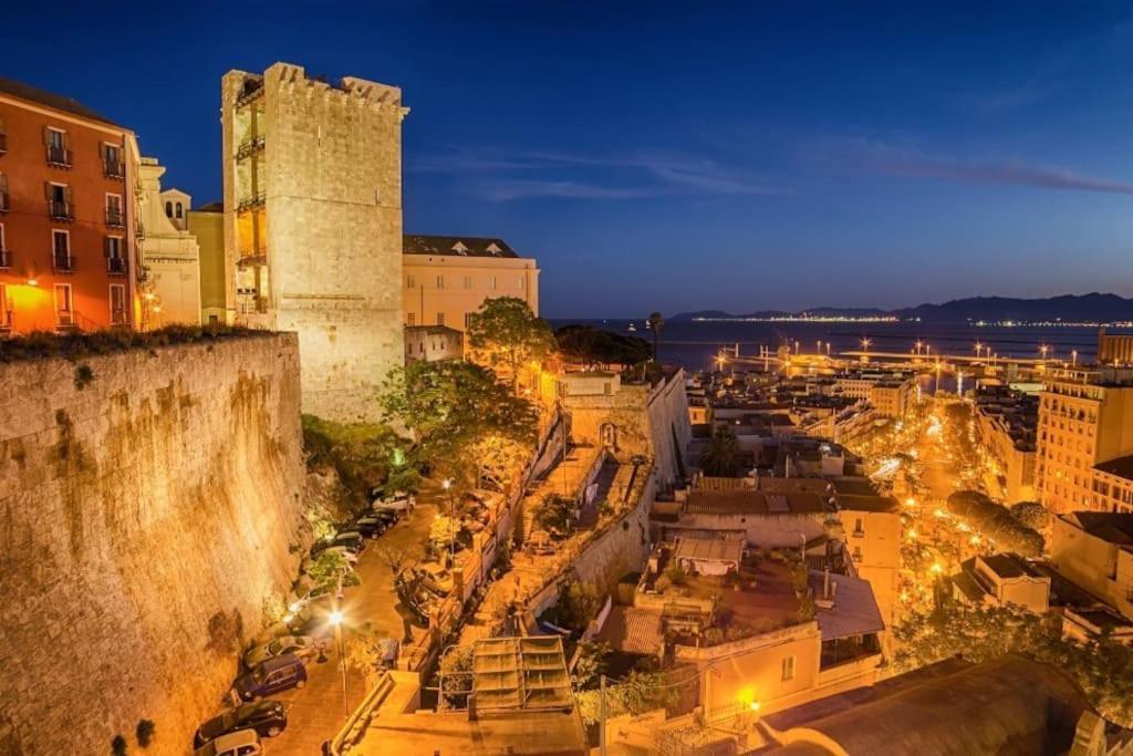 Da Mari Casa Vacanza Кальяри Экстерьер фото